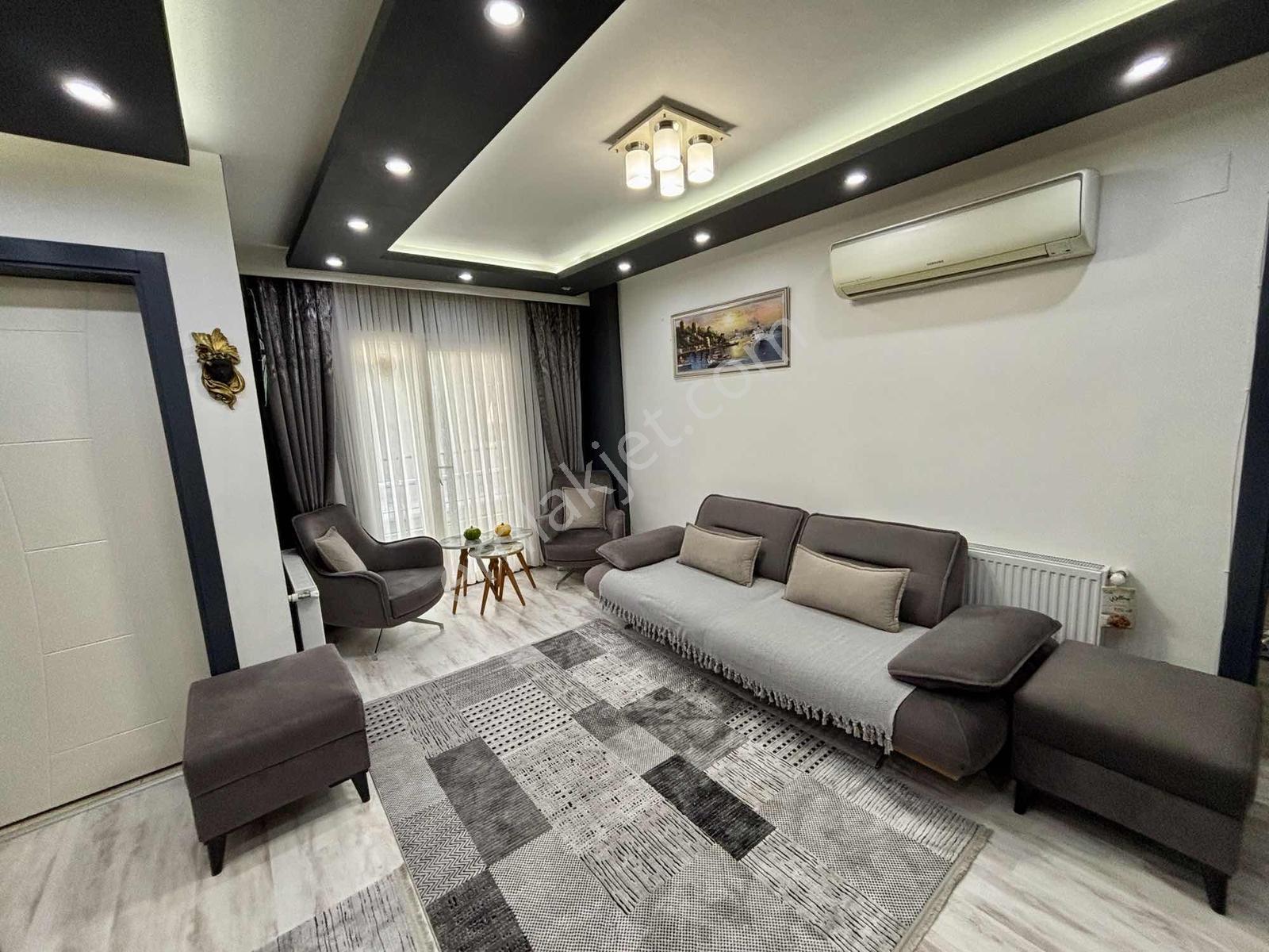 Kuşadası Merkezde Sahil Plaj Çarşıya 200m 3+1 Dubleks Daire — fotoğraf 5
