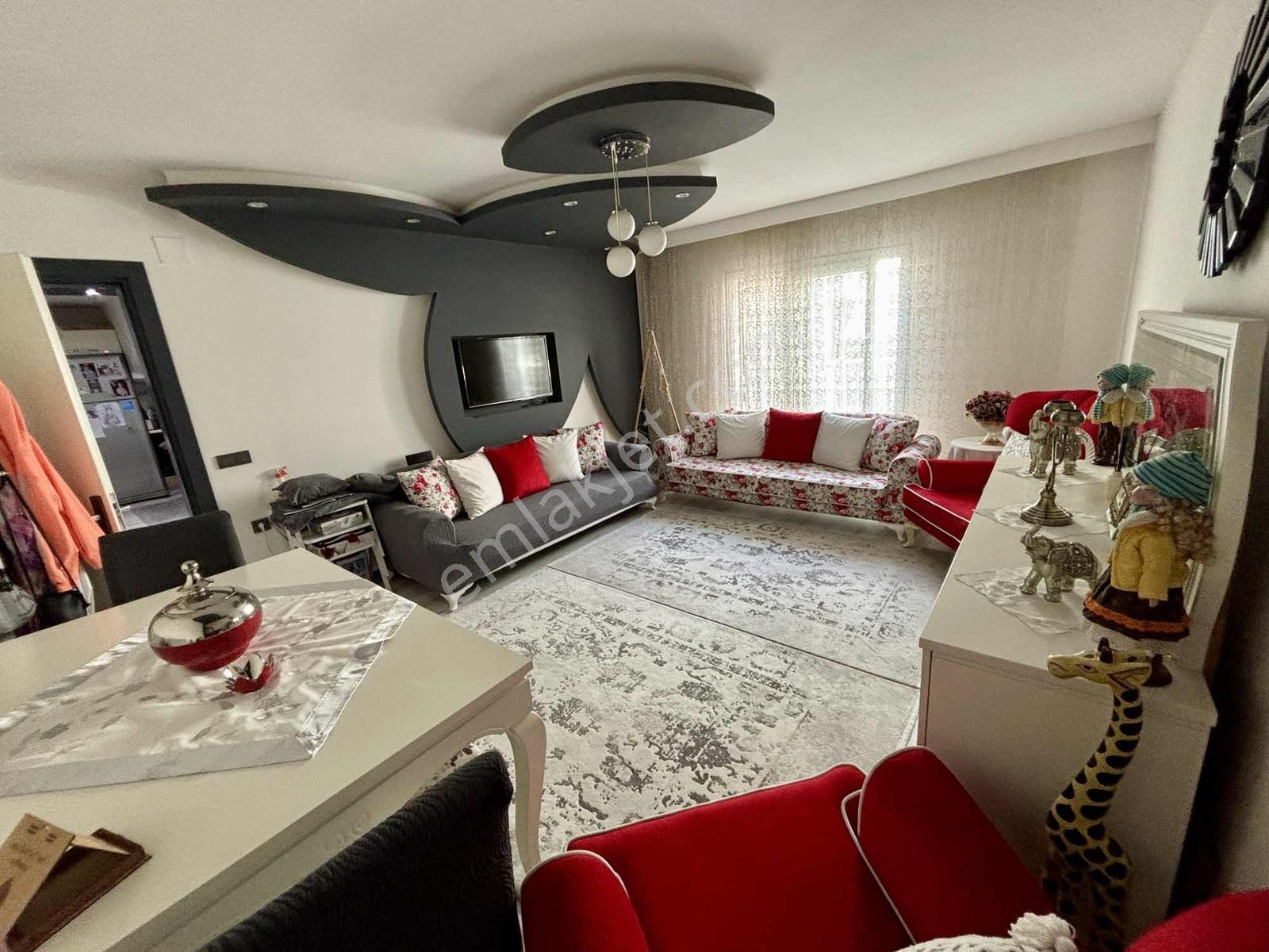 Kuşadası Merkezde Sahil Plaj Çarşıya 200m 3+1 Dubleks Daire — fotoğraf 11