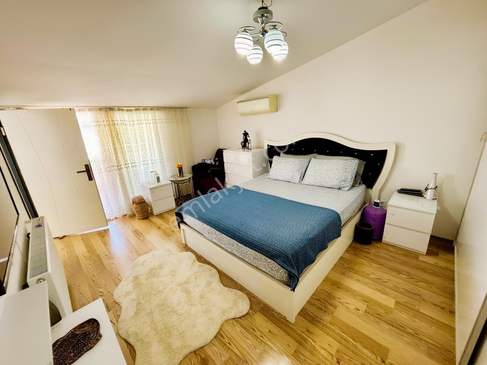 Kuşadası Merkezde Sahil Plaj Çarşıya 200m 3+1 Dubleks Daire — fotoğraf 19