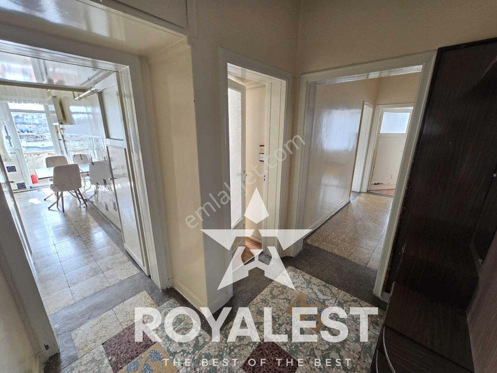 Royalest'ten Bahçelievler'de Antep Manzaralı Önü Açık Geniş 2+1 — fotoğraf 19