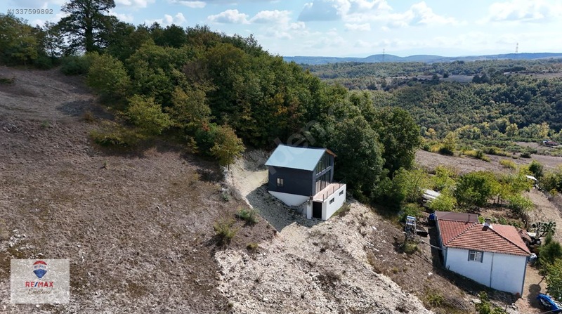 Remax Excellence/ Çakmaklar Köyünde Özel Dizayn Edilmiş Ahşap Ev — fotoğraf 4
