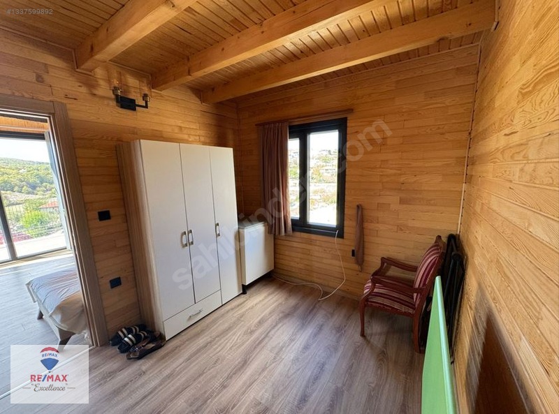 Remax Excellence/ Çakmaklar Köyünde Özel Dizayn Edilmiş Ahşap Ev — fotoğraf 9