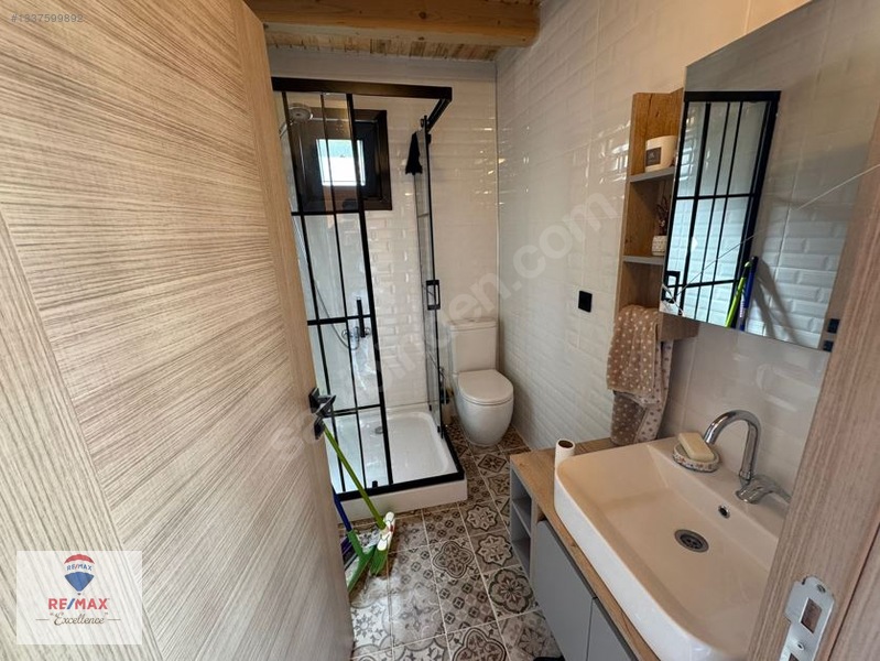 Remax Excellence/ Çakmaklar Köyünde Özel Dizayn Edilmiş Ahşap Ev — fotoğraf 15