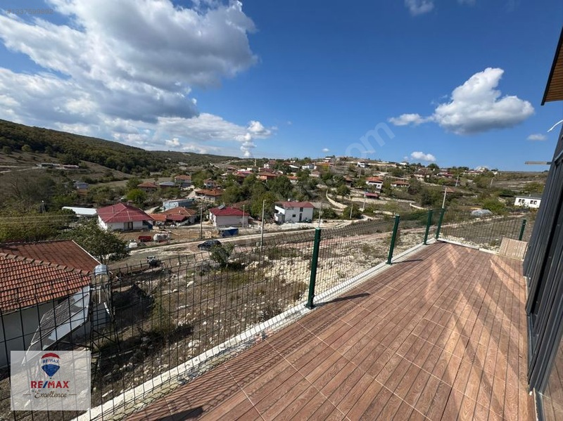Remax Excellence/ Çakmaklar Köyünde Özel Dizayn Edilmiş Ahşap Ev — fotoğraf 17
