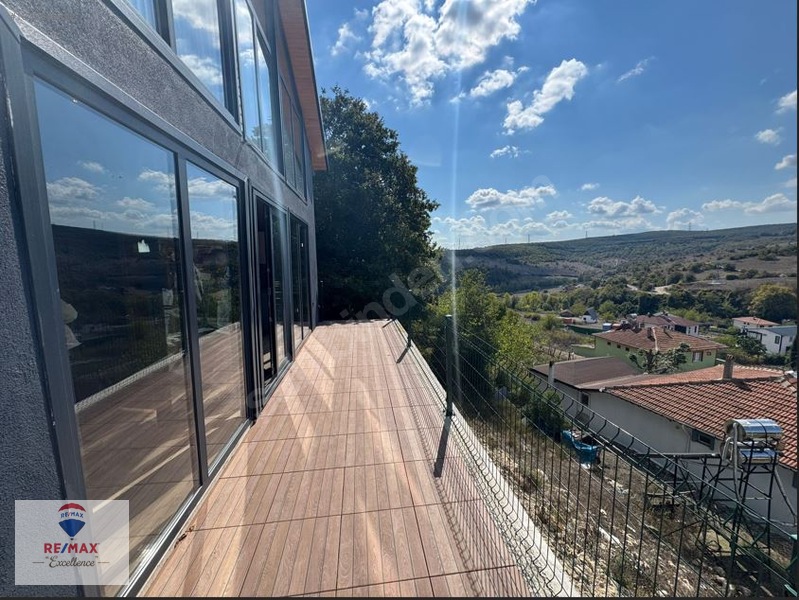 Remax Excellence/ Çakmaklar Köyünde Özel Dizayn Edilmiş Ahşap Ev — fotoğraf 18