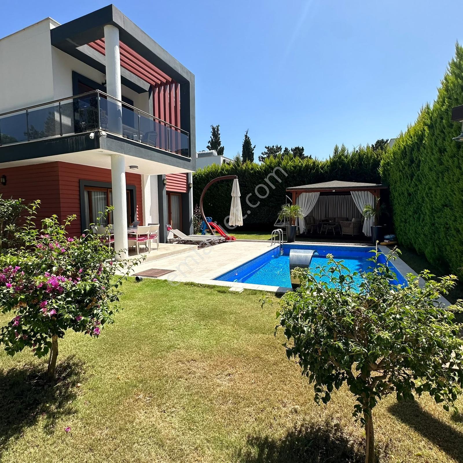 Yalıkavak'ta Denize 150mt Geniş Bahçeli Müstakil Havuzlu Villa — fotoğraf 3