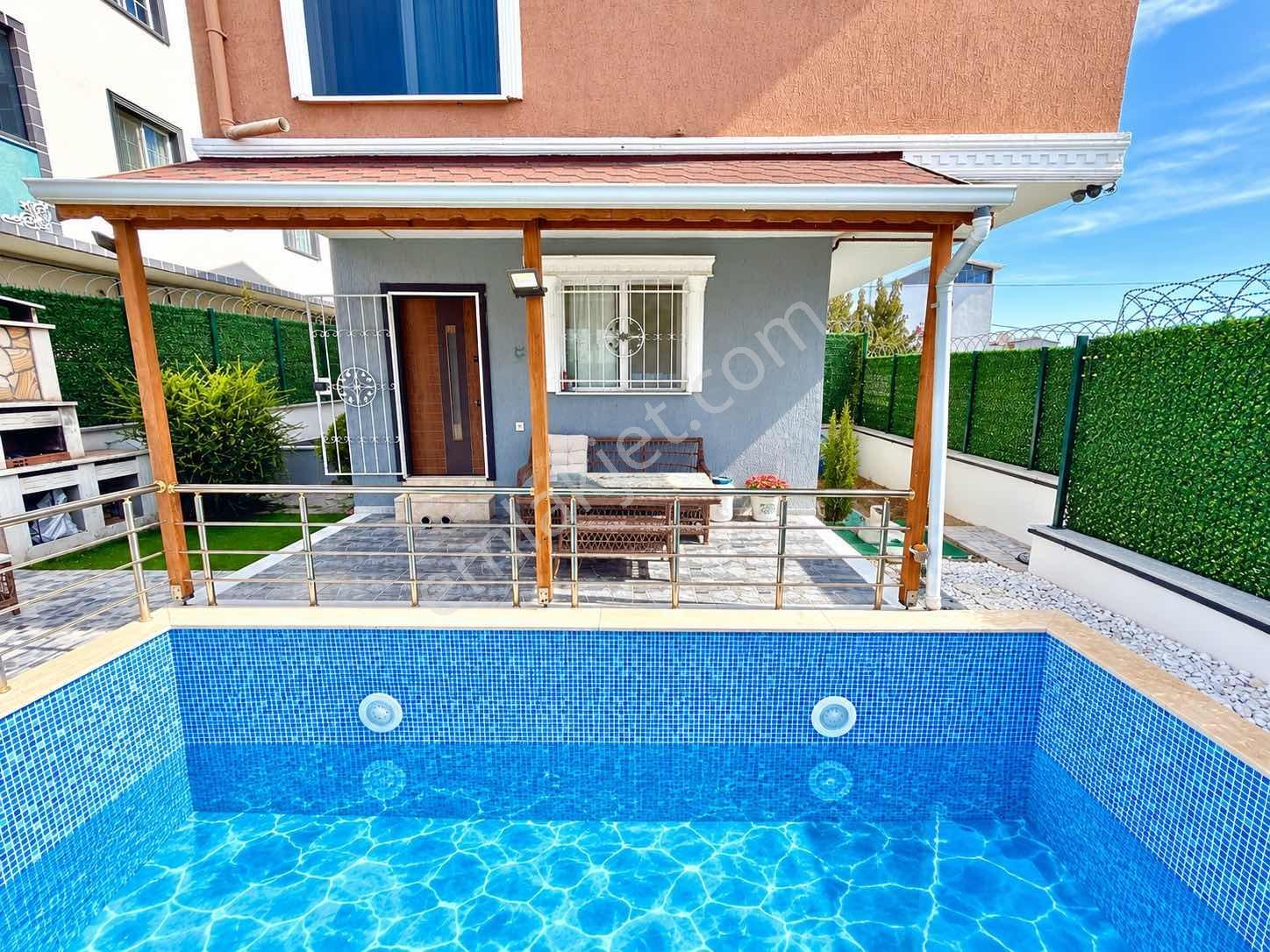 Kartallar - Havuzlu- Yüksek Krediye Uygun Ateş Çukurlu Villa!! — fotoğraf 4