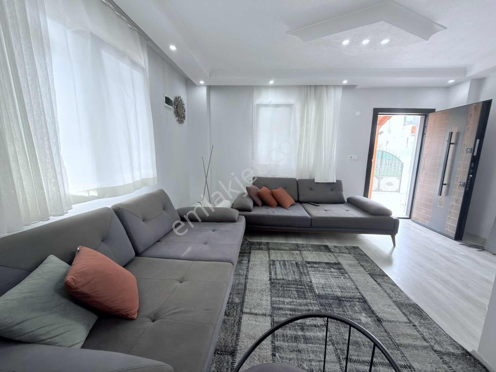 Kartallar - Havuzlu- Yüksek Krediye Uygun Ateş Çukurlu Villa!! — fotoğraf 11