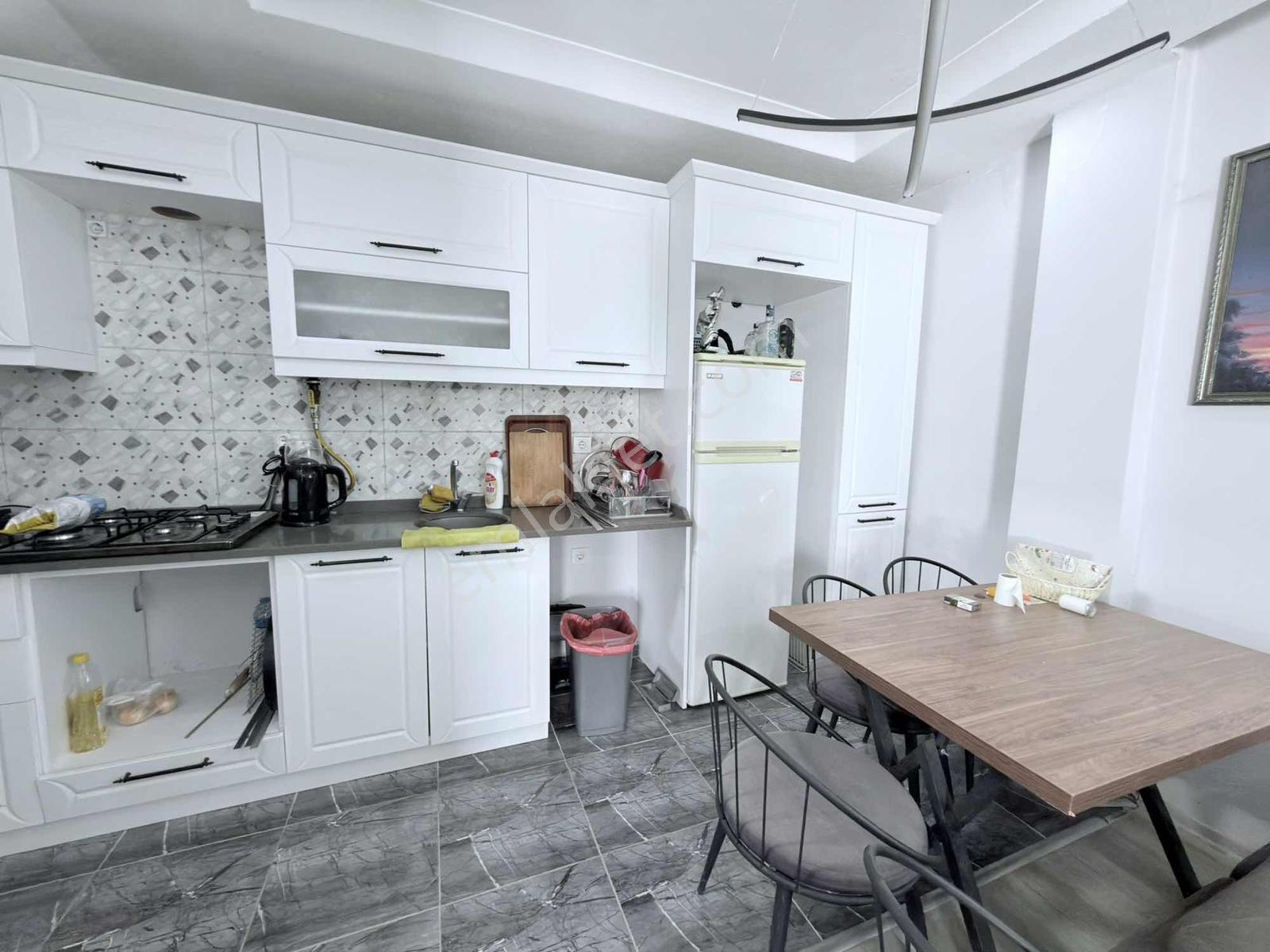 Kartallar - Havuzlu- Yüksek Krediye Uygun Ateş Çukurlu Villa!! — fotoğraf 14