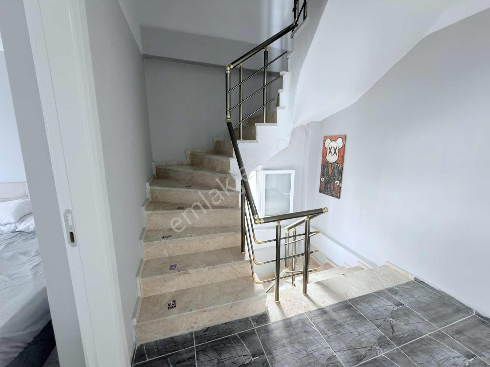 Kartallar - Havuzlu- Yüksek Krediye Uygun Ateş Çukurlu Villa!! — fotoğraf 17