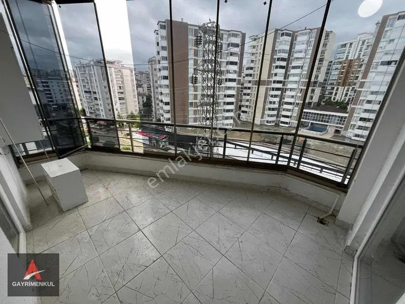 Atasoy Gyo Yenimahalle Geniş 1+1 Fırsatı!! — fotoğraf 2
