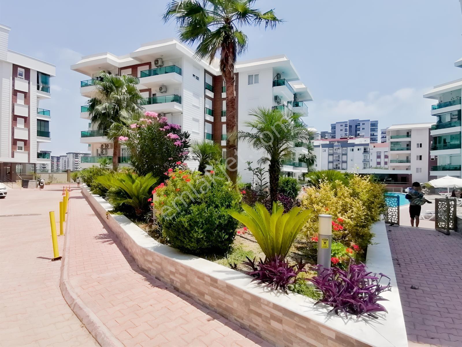 Konyaaltı Sarısu Green City'de Satılık 3+1 Bahçe Katı Daire — fotoğraf 21