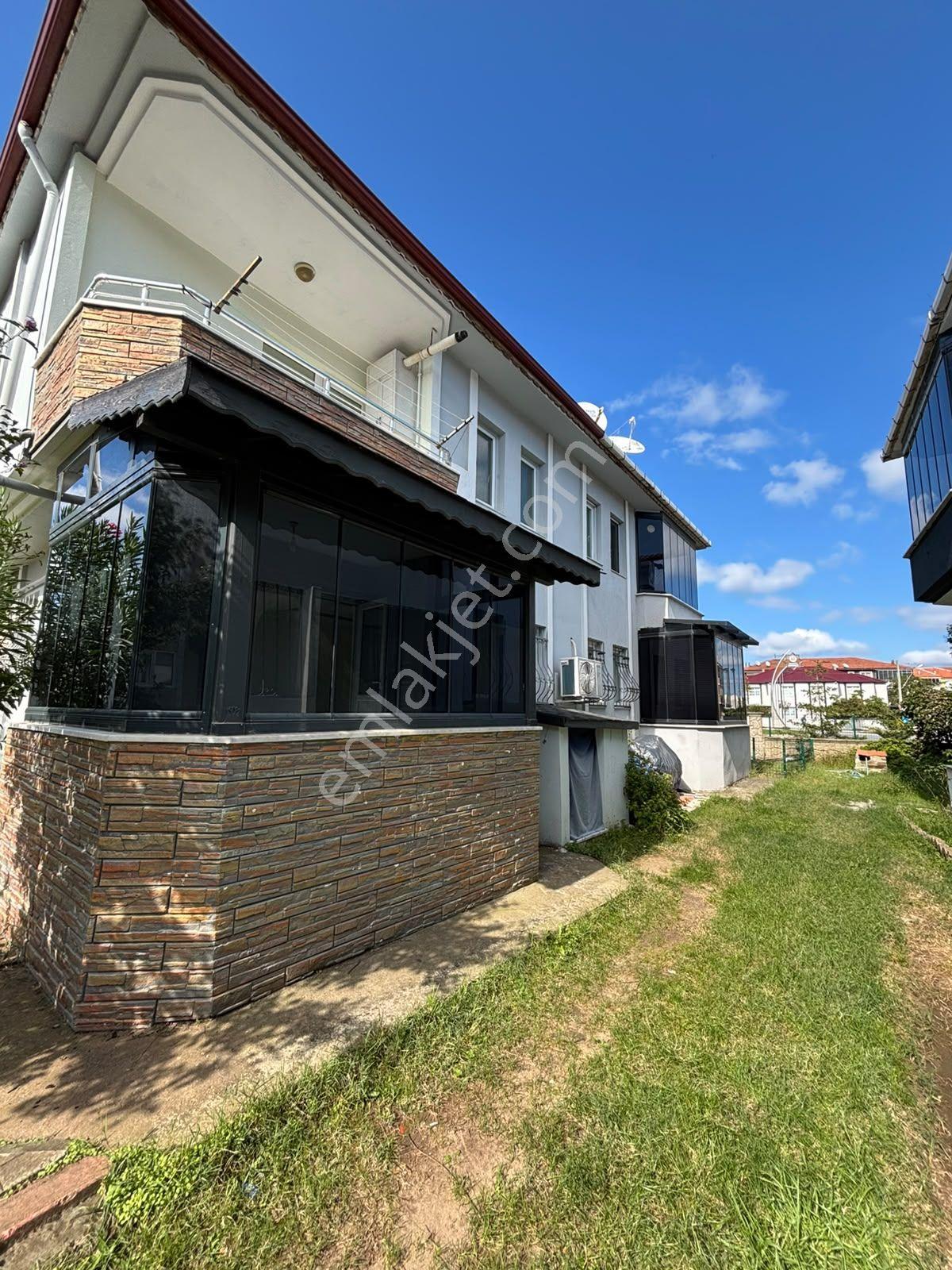 Kuzeyin İncisinden Yalı Mahallesinde Modern Ve Geniş Ters Dublex Dairemiz — fotoğraf 15