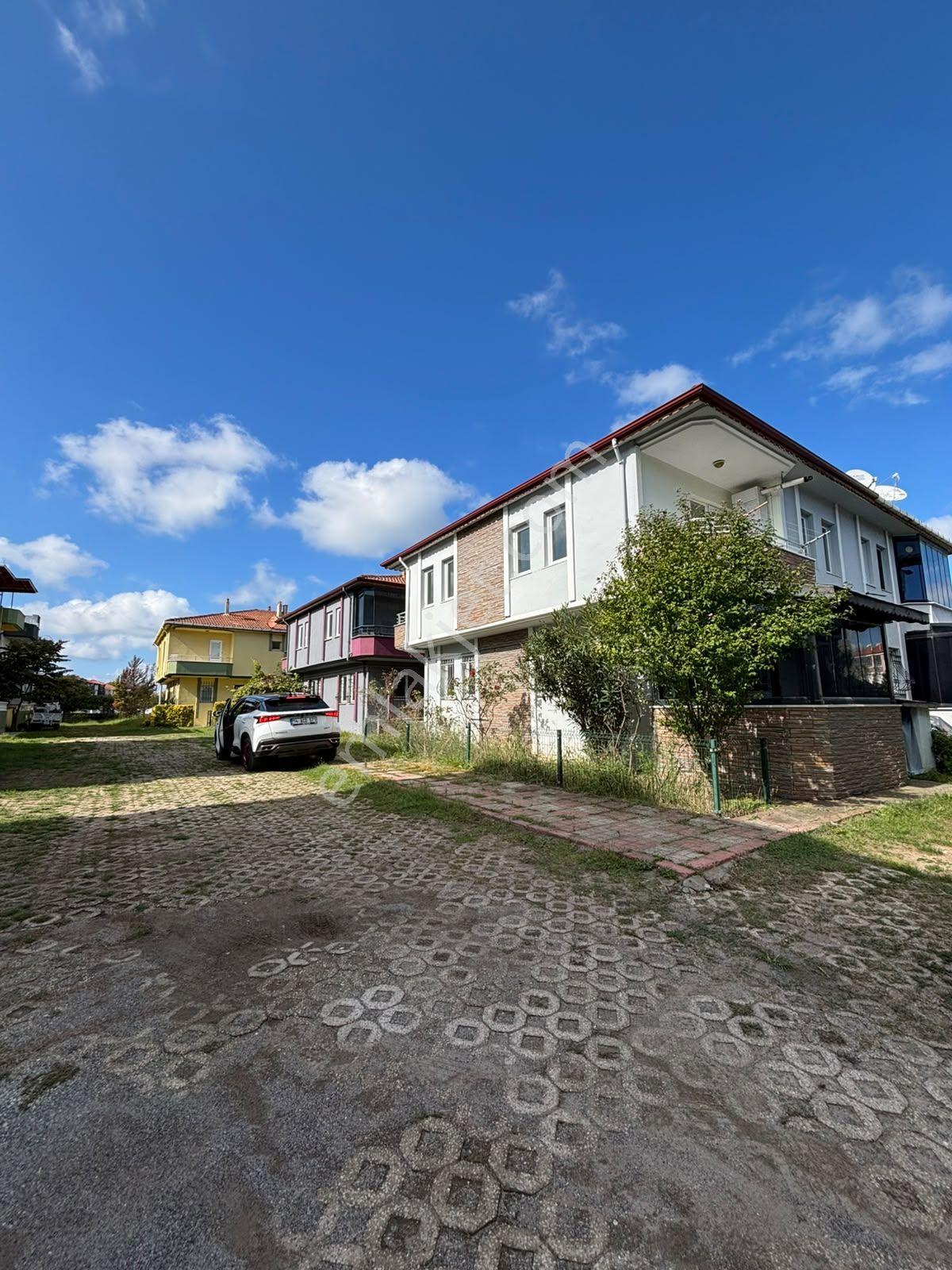 Kuzeyin İncisinden Yalı Mahallesinde Modern Ve Geniş Ters Dublex Dairemiz — fotoğraf 19
