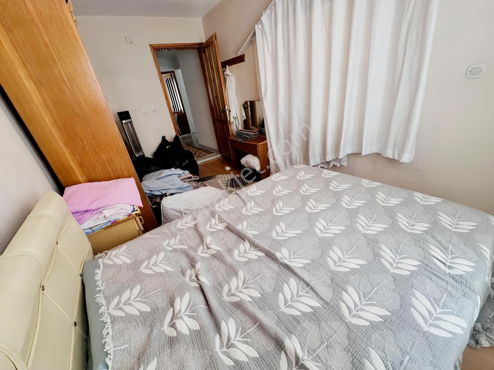 Tamer'den Zeytinli Köy Merkezinde Bahçeli 3 Katlı Müstakil Ev — fotoğraf 16