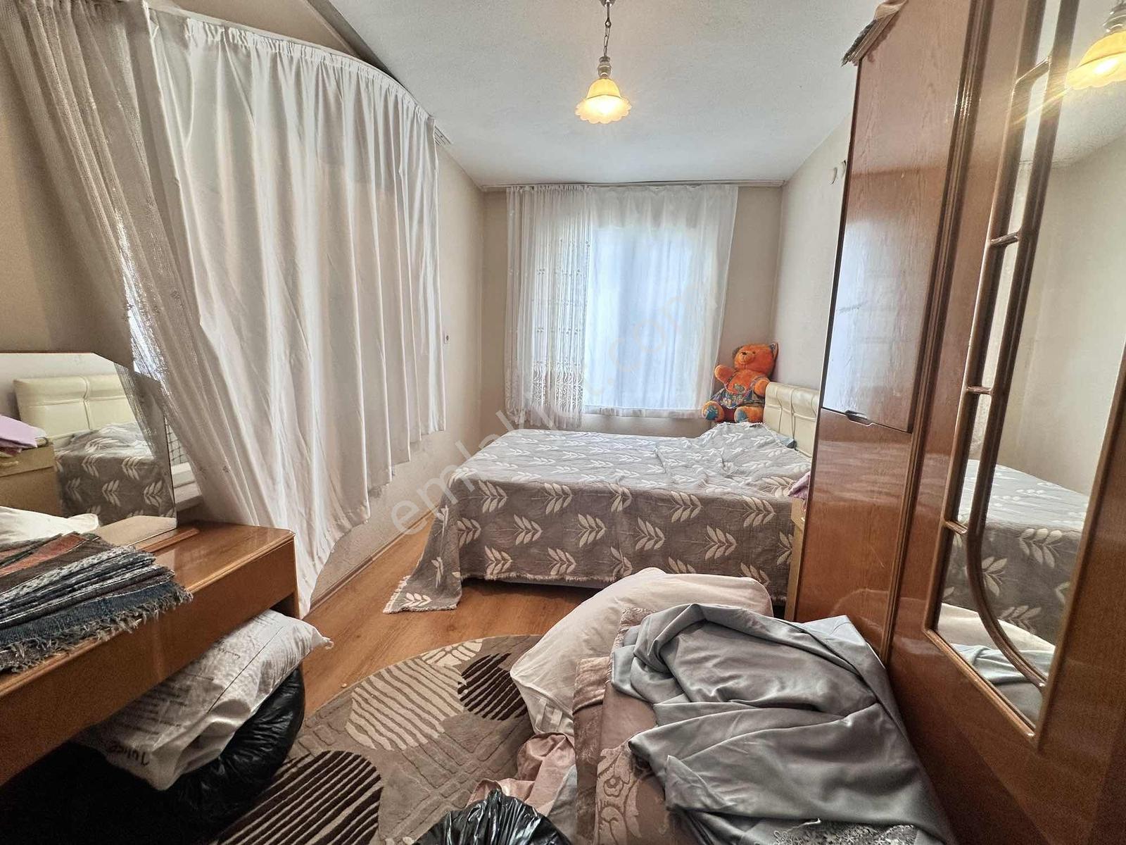Tamer'den Zeytinli Köy Merkezinde Bahçeli 3 Katlı Müstakil Ev — fotoğraf 17