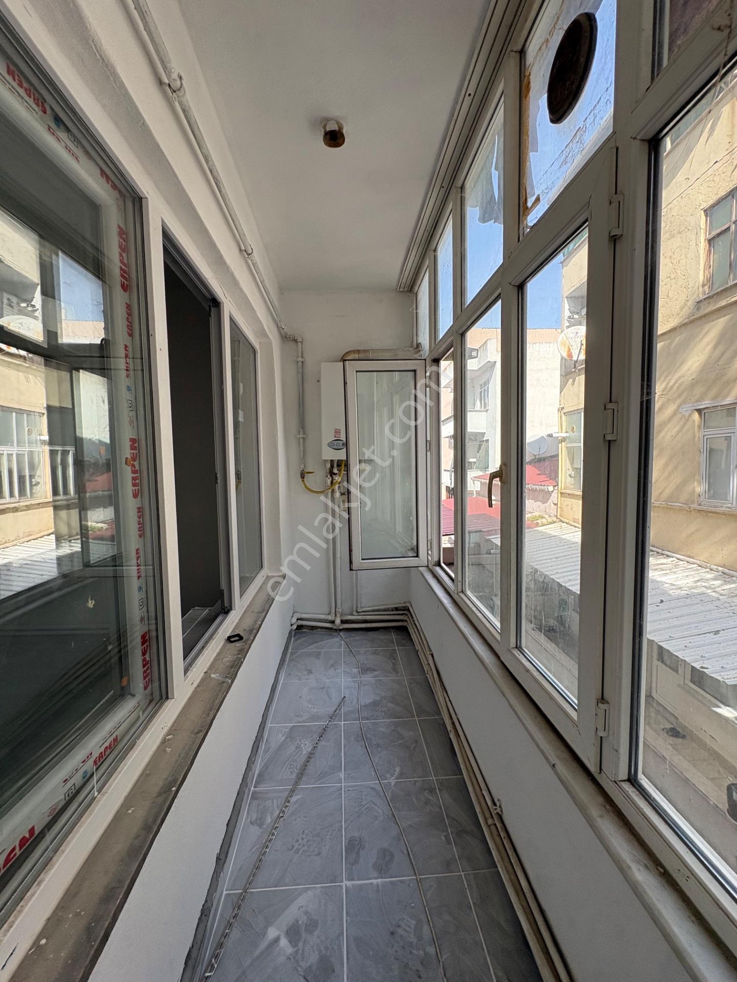 Biga İstiklal Mahallesi Yenilenmiş Satılık Daire — fotoğraf 7
