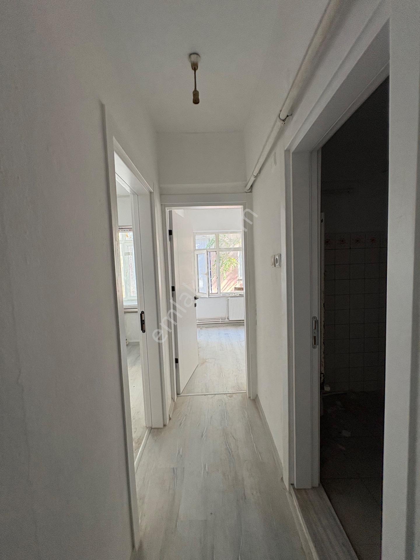 Biga İstiklal Mahallesi Yenilenmiş Satılık Daire — fotoğraf 12