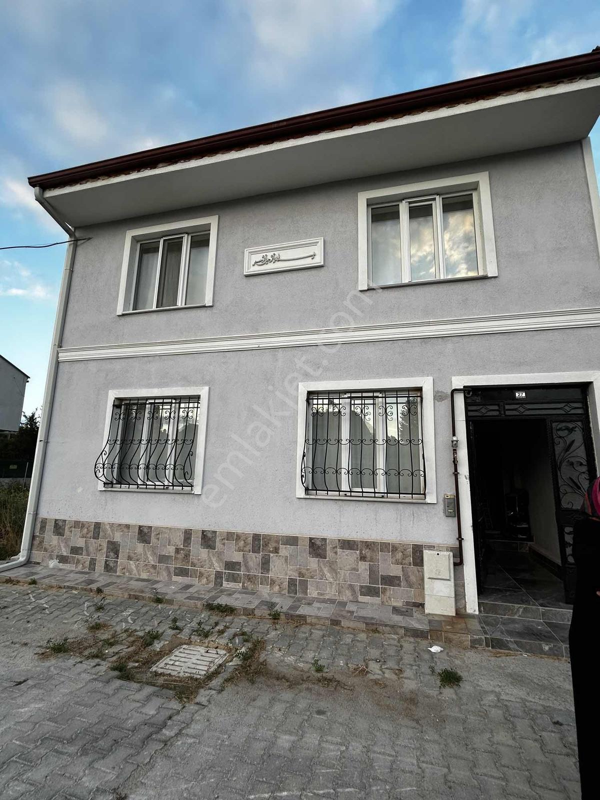 Yoncalıda 2.5 Kat'lı, Doğalgazlı, Bahçeli Villa — fotoğraf 20
