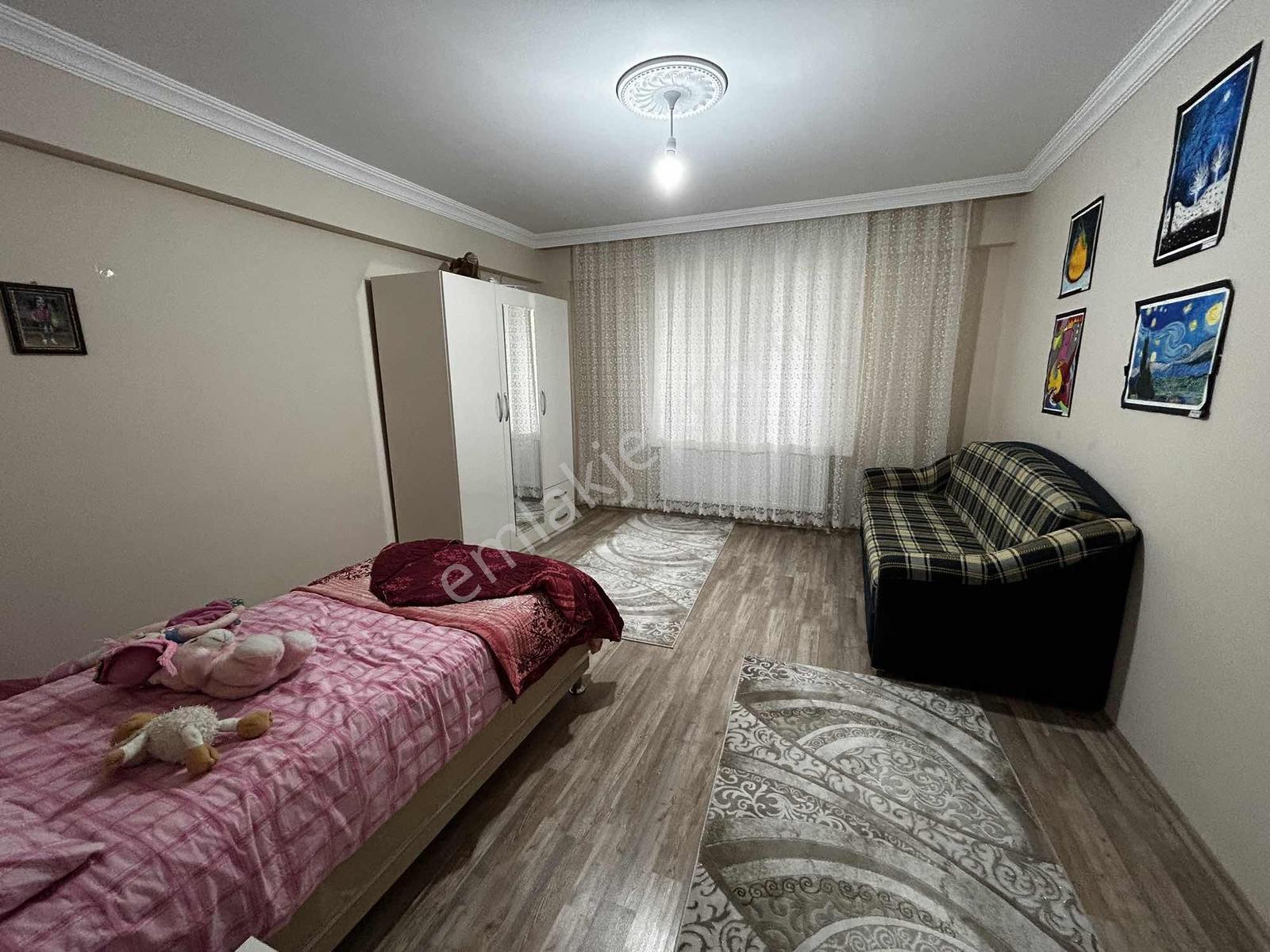 Yoncalıda 2.5 Kat'lı, Doğalgazlı, Bahçeli Villa — fotoğraf 25