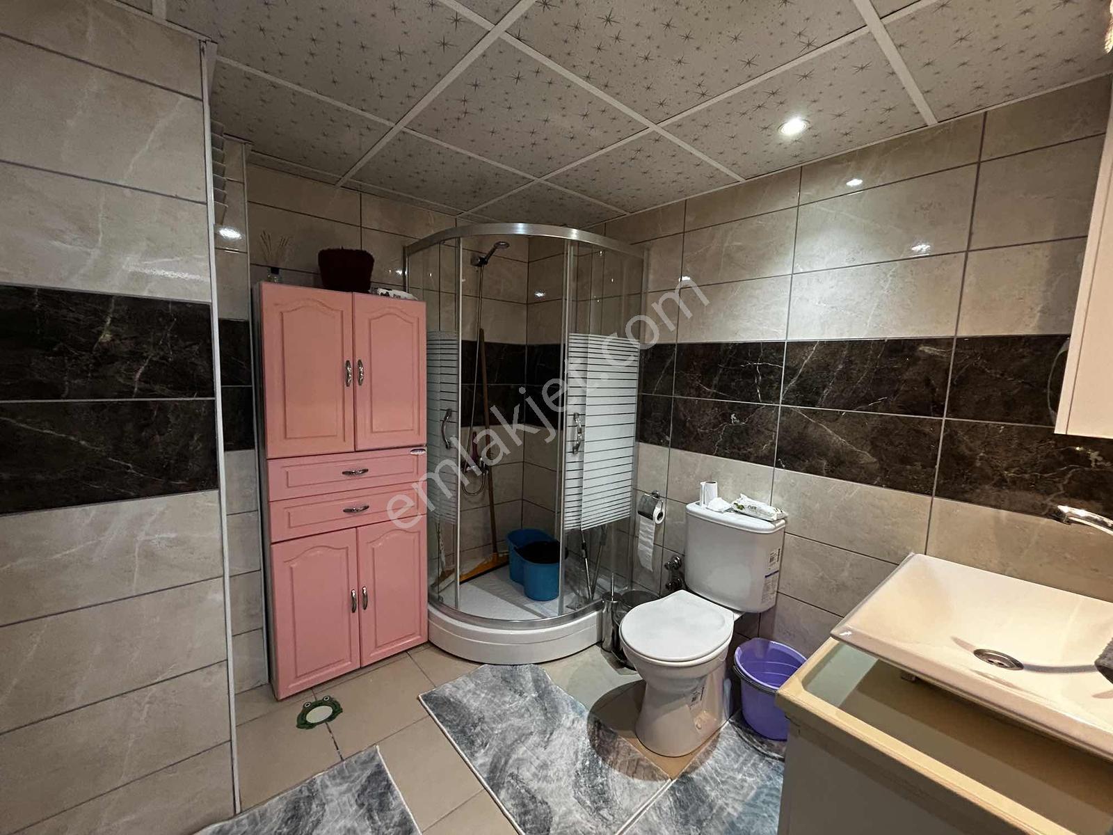 Yoncalıda 2.5 Kat'lı, Doğalgazlı, Bahçeli Villa — fotoğraf 31