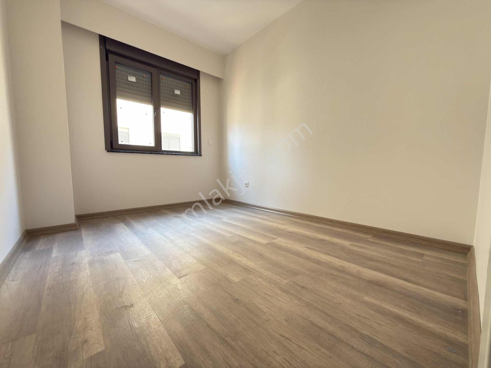 Focustan Adliye Ve Hastanenin Dibinde,katta,sıfır,lüks,geniş 3+1 — fotoğraf 32