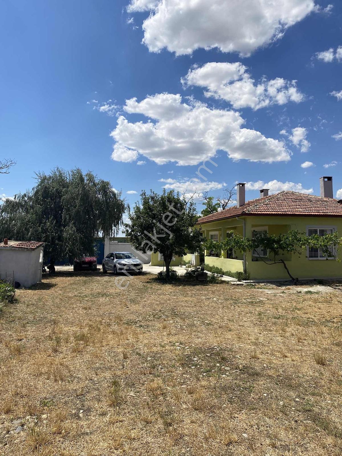 Edirne Merkez Hacıumur Köyünde Satılık Köy Evi Ve Arsası — fotoğraf 13