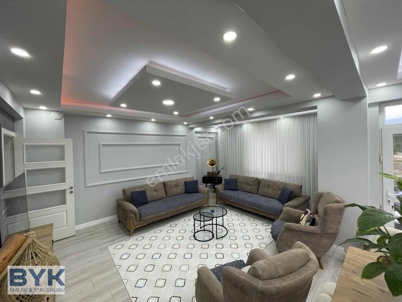 Byk'dan! Darıcıda! 3+1 | Ara Kat | 130 M² | Merkezi Konum! — fotoğraf 4