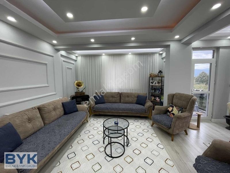 Byk'dan! Darıcıda! 3+1 | Ara Kat | 130 M² | Merkezi Konum! — fotoğraf 7