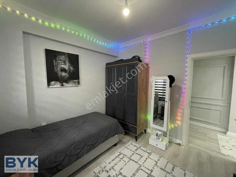 Byk'dan! Darıcıda! 3+1 | Ara Kat | 130 M² | Merkezi Konum! — fotoğraf 11
