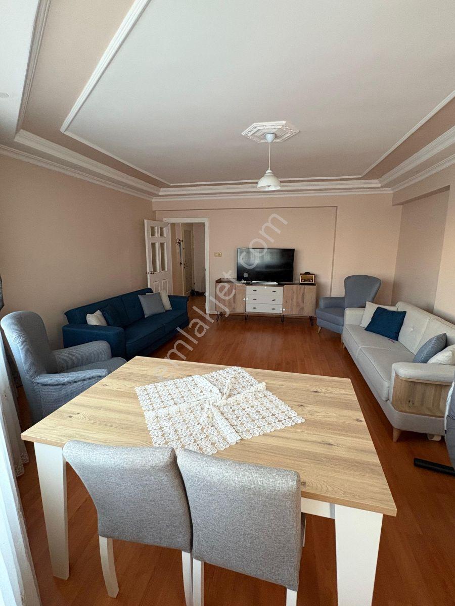 Bahçelievler Mah. Sanayi Kavşağında, Geniş 145 M² 3+1 Daire — fotoğraf 2
