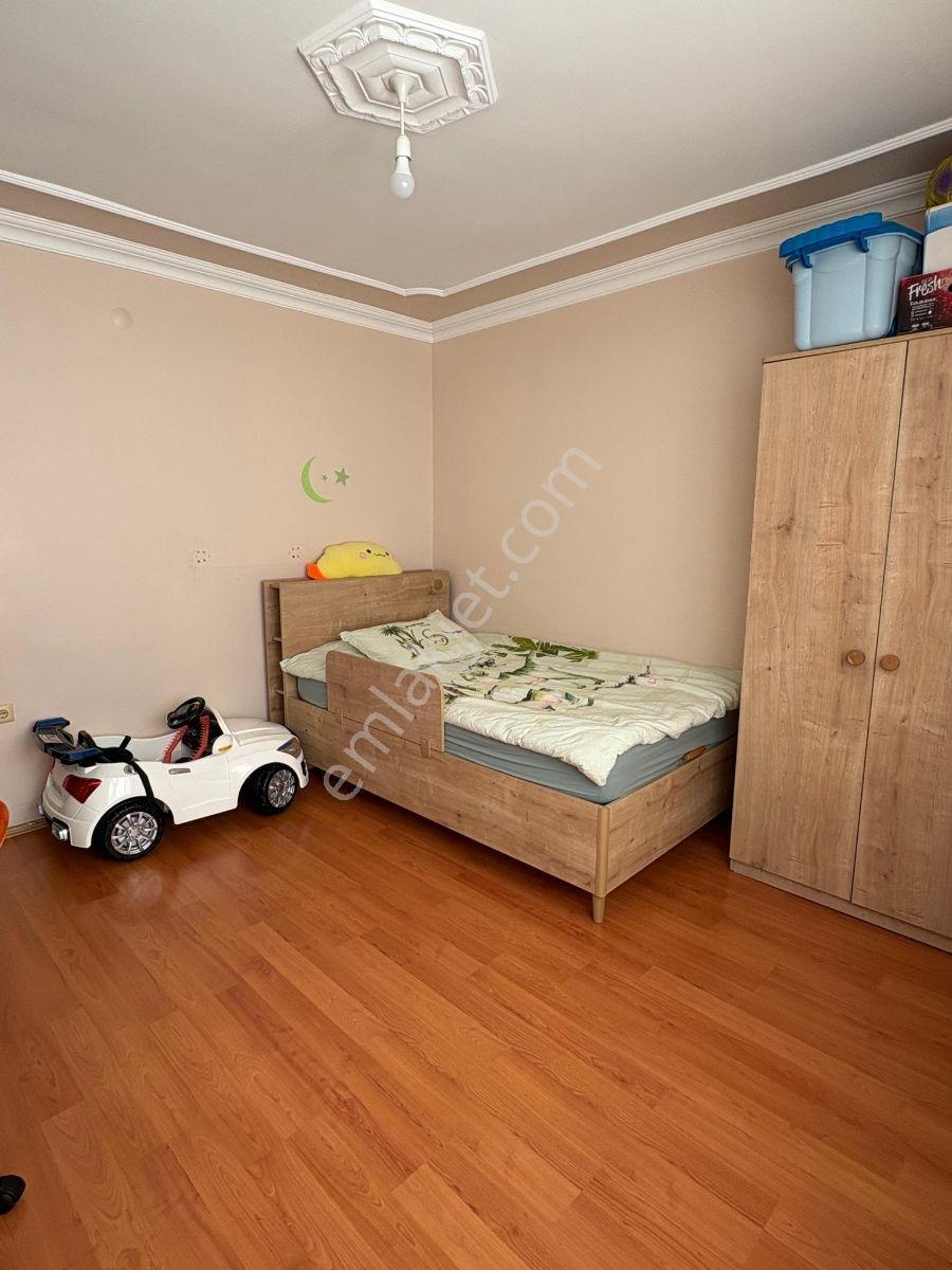 Bahçelievler Mah. Sanayi Kavşağında, Geniş 145 M² 3+1 Daire — fotoğraf 15