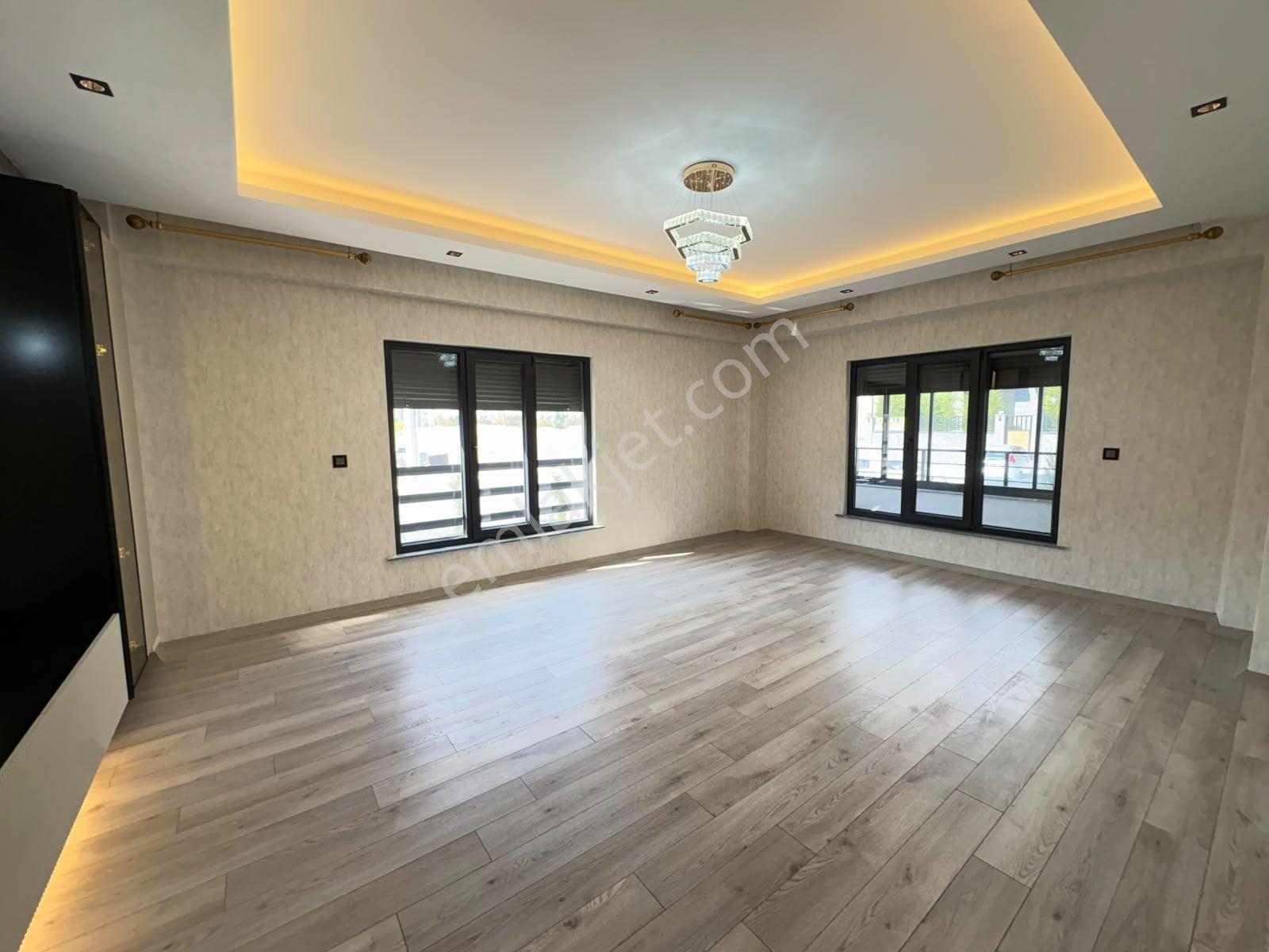 Yüksel Şahin'den Yazır Da Selçuk Üniversitesine Yakın 7+1 Satılık Luks Villa — fotoğraf 18