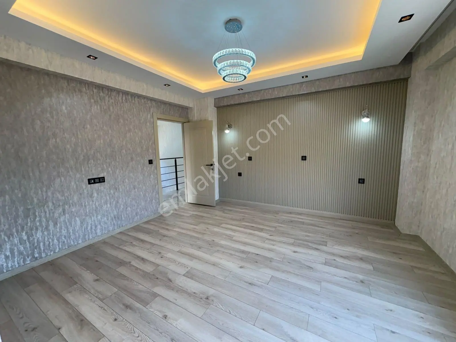 Yüksel Şahin'den Yazır Da Selçuk Üniversitesine Yakın 7+1 Satılık Luks Villa — fotoğraf 31