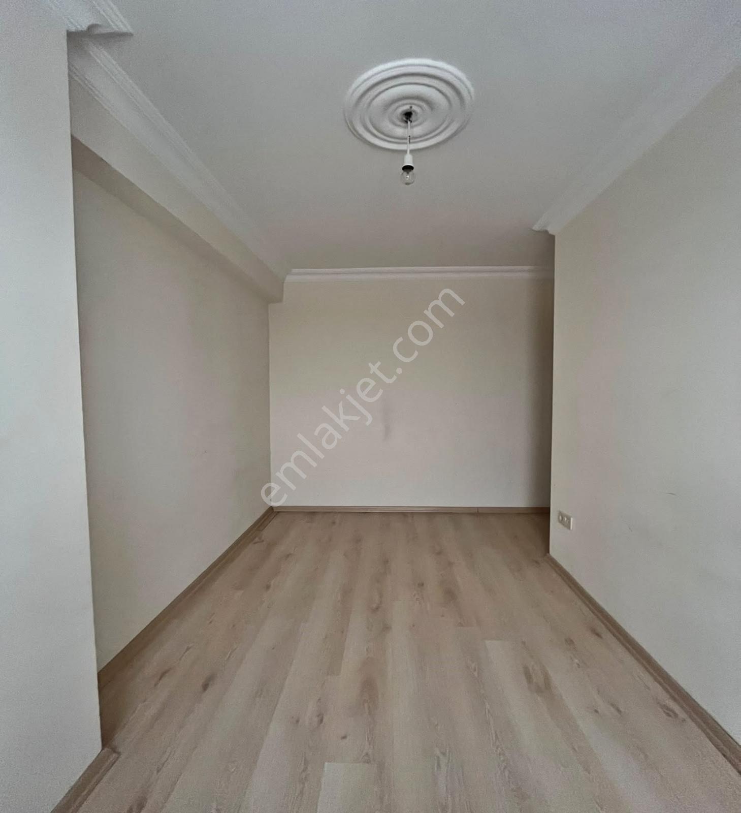 Kod 5452 Avrasya Yapı Dan Merkezi Konumda 2+1 Ara Kat Daire — fotoğraf 10