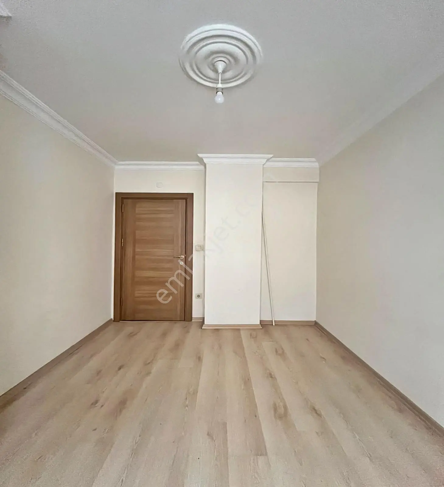 Kod 5452 Avrasya Yapı Dan Merkezi Konumda 2+1 Ara Kat Daire — fotoğraf 15