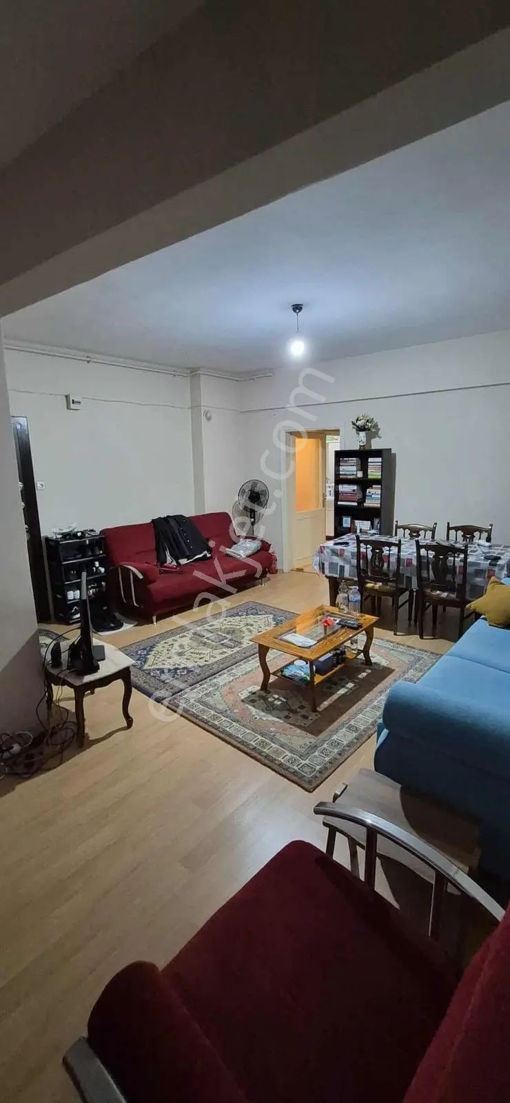 Şemsipaşada 2+1 | 90 M² Net | 2 Balkon | Ara Kat | Kat Mülkiyet — fotoğraf 2