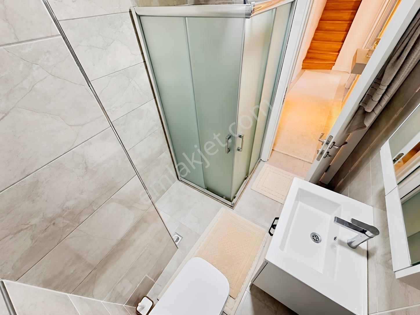 Teraziderede Caddede Sıfır Ayarında Yapılı 4+2 Dubleks Daire ! — fotoğraf 22