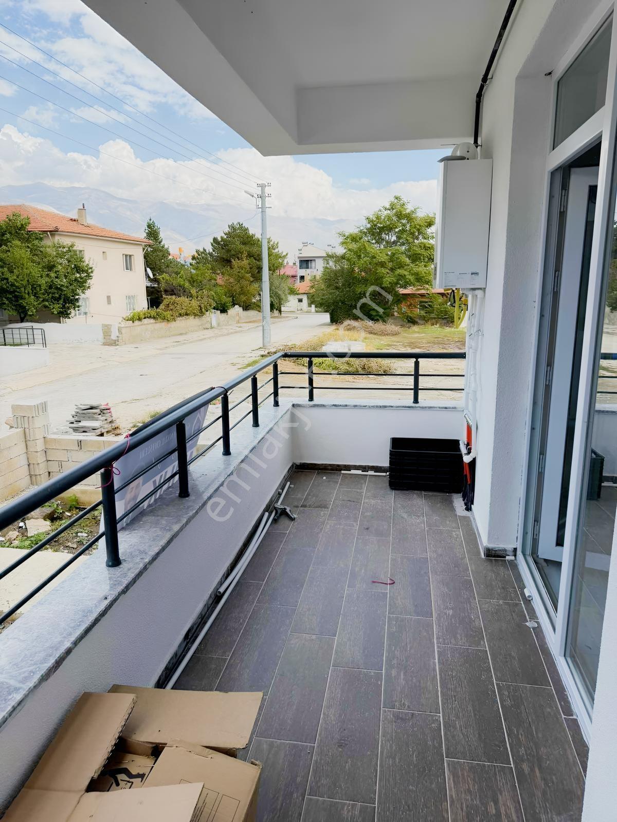 Tuncaygül'den Cumhuriyet Mah. Satılık 2+1 Sıfır Daire — fotoğraf 6