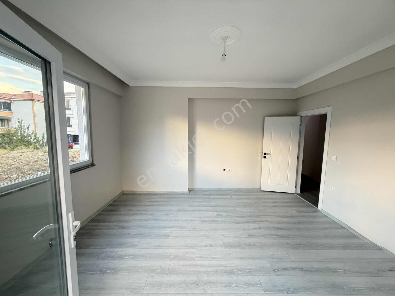 Tuncaygül'den Cumhuriyet Mah. Satılık 2+1 Sıfır Daire — fotoğraf 15