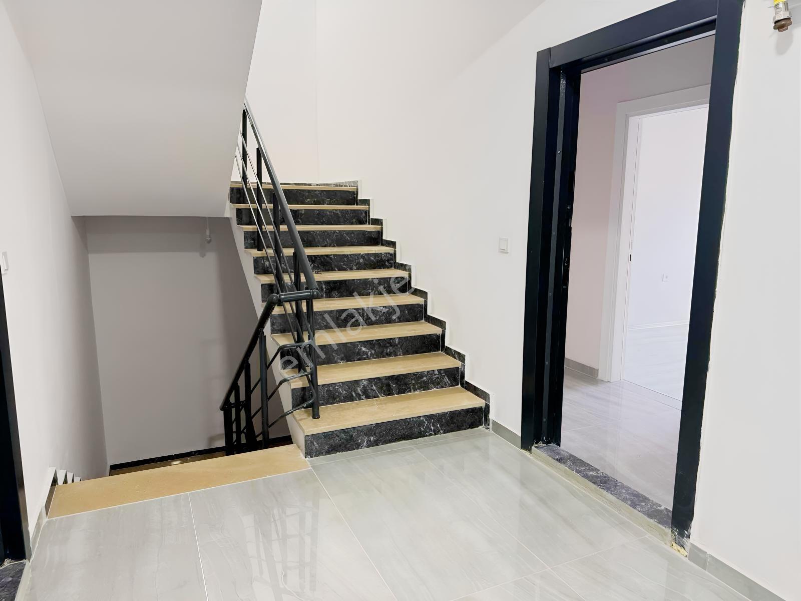 Tuncaygül'den Cumhuriyet Mah. Satılık 2+1 Sıfır Daire — fotoğraf 17