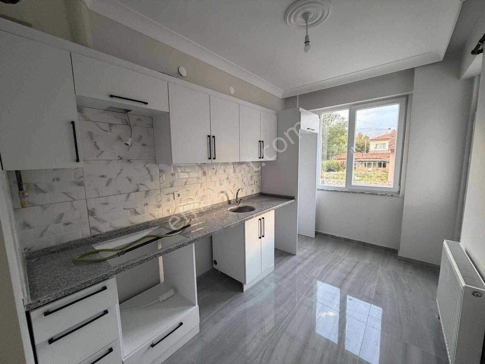 Tuncaygül'den Cumhuriyet Mah. Satılık 2+1 Sıfır Daire — fotoğraf 21