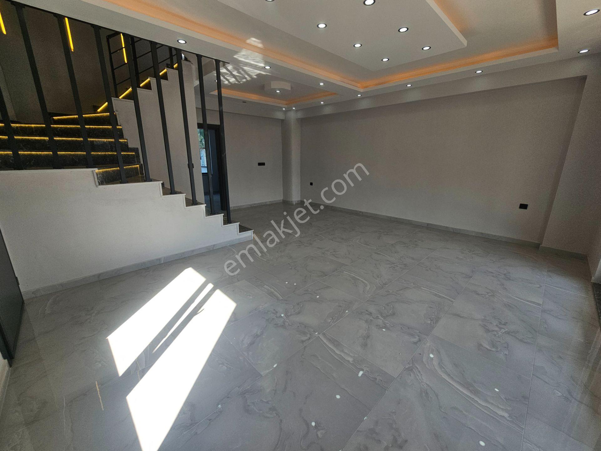 Deniz'den 4+1 Müstakil Parsel , Havuzlu ,ayrı Mutfaklı Denize Yakın Villa — fotoğraf 9