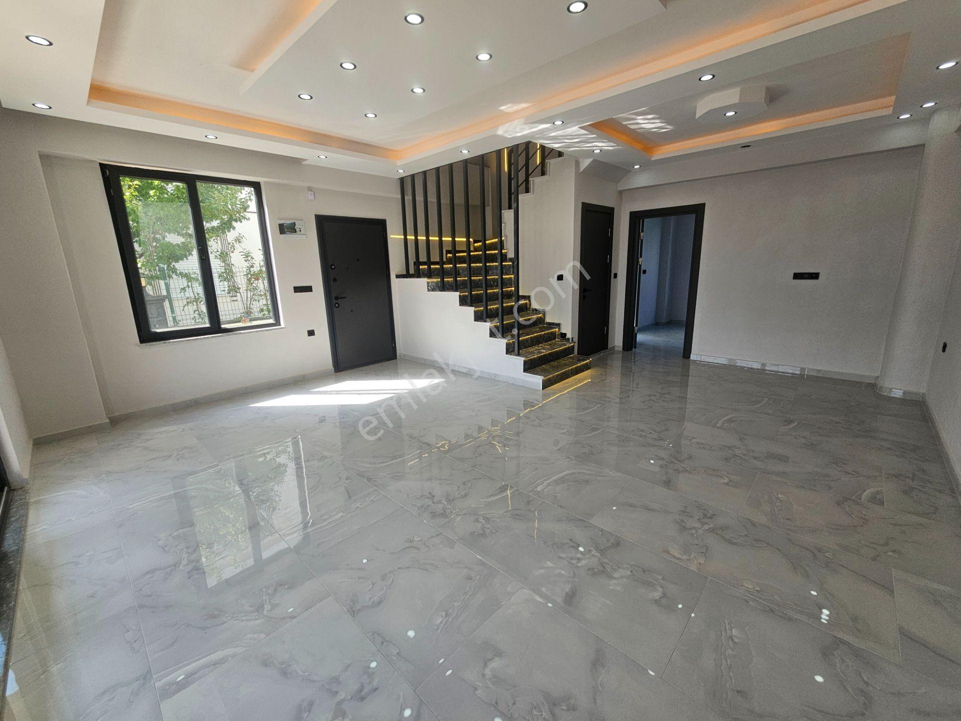 Deniz'den 4+1 Müstakil Parsel , Havuzlu ,ayrı Mutfaklı Denize Yakın Villa — fotoğraf 11