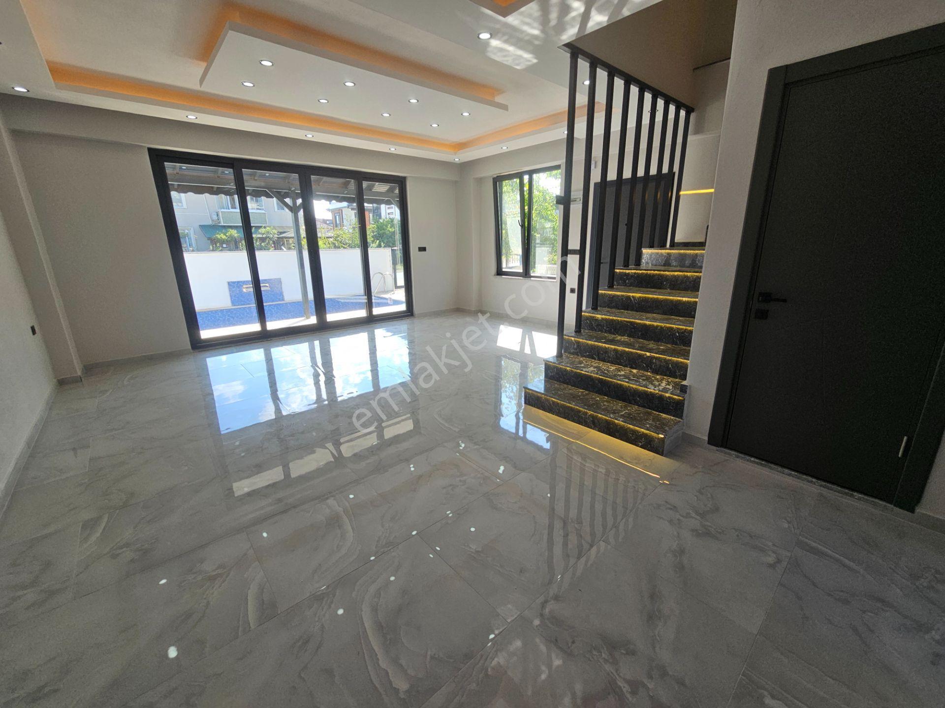 Deniz'den 4+1 Müstakil Parsel , Havuzlu ,ayrı Mutfaklı Denize Yakın Villa — fotoğraf 16