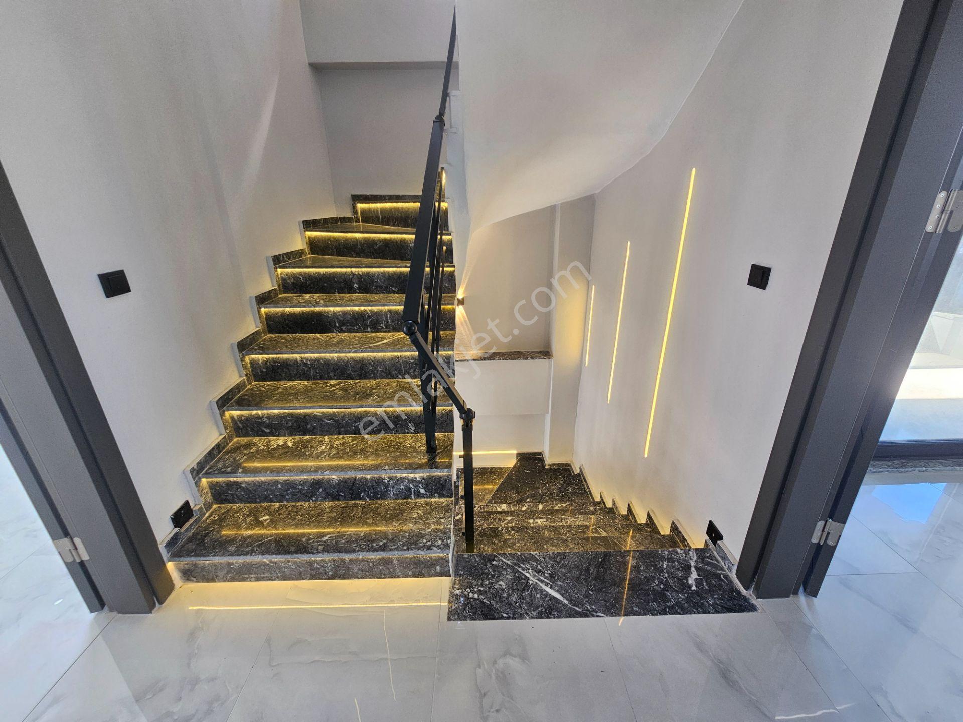 Deniz'den 4+1 Müstakil Parsel , Havuzlu ,ayrı Mutfaklı Denize Yakın Villa — fotoğraf 30