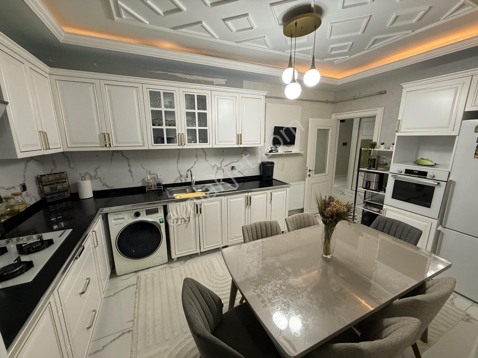 Fabrika Mahallesinde | 3+1 | 145 M2 Lüks Daire