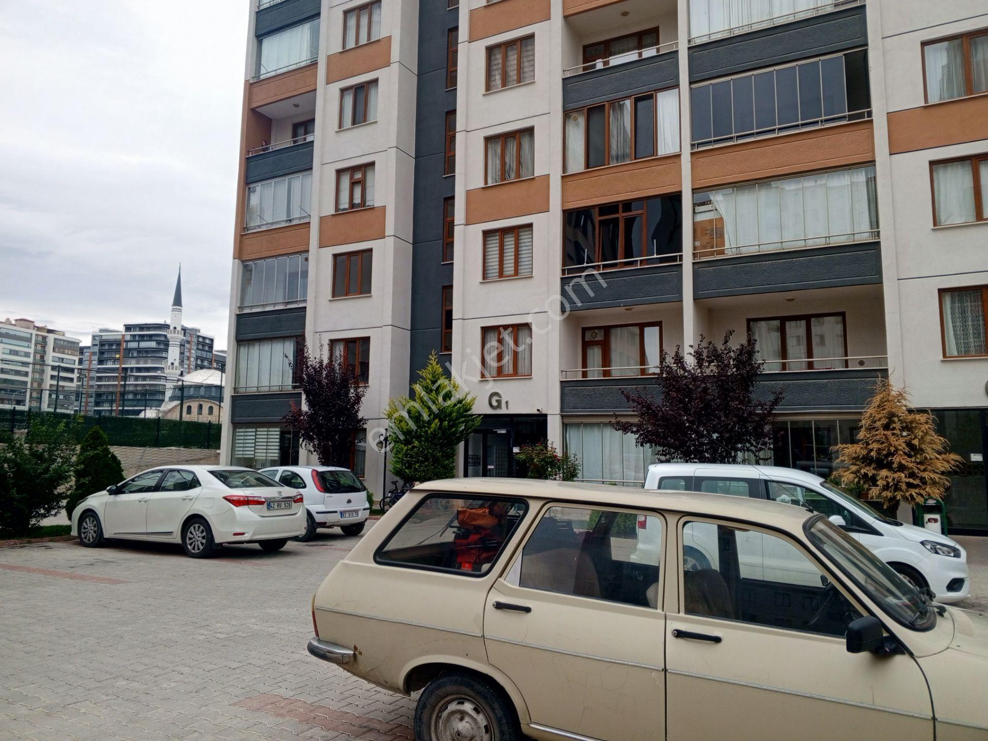 Konya Selçuklu Yeniselçuk Mah. 165 M2 3+1 Satılık Lüks Daire — fotoğraf 3