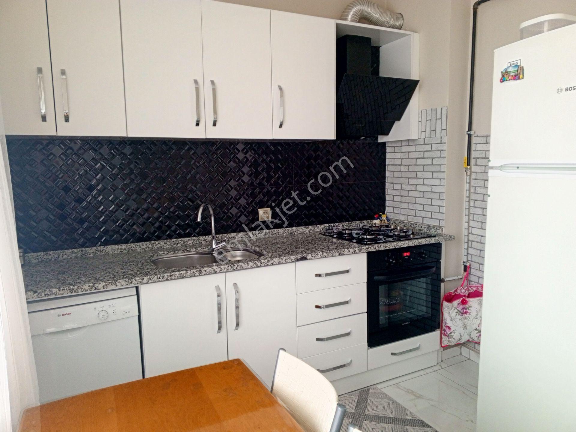 Konya Selçuklu Yeniselçuk Mah. 165 M2 3+1 Satılık Lüks Daire — fotoğraf 6