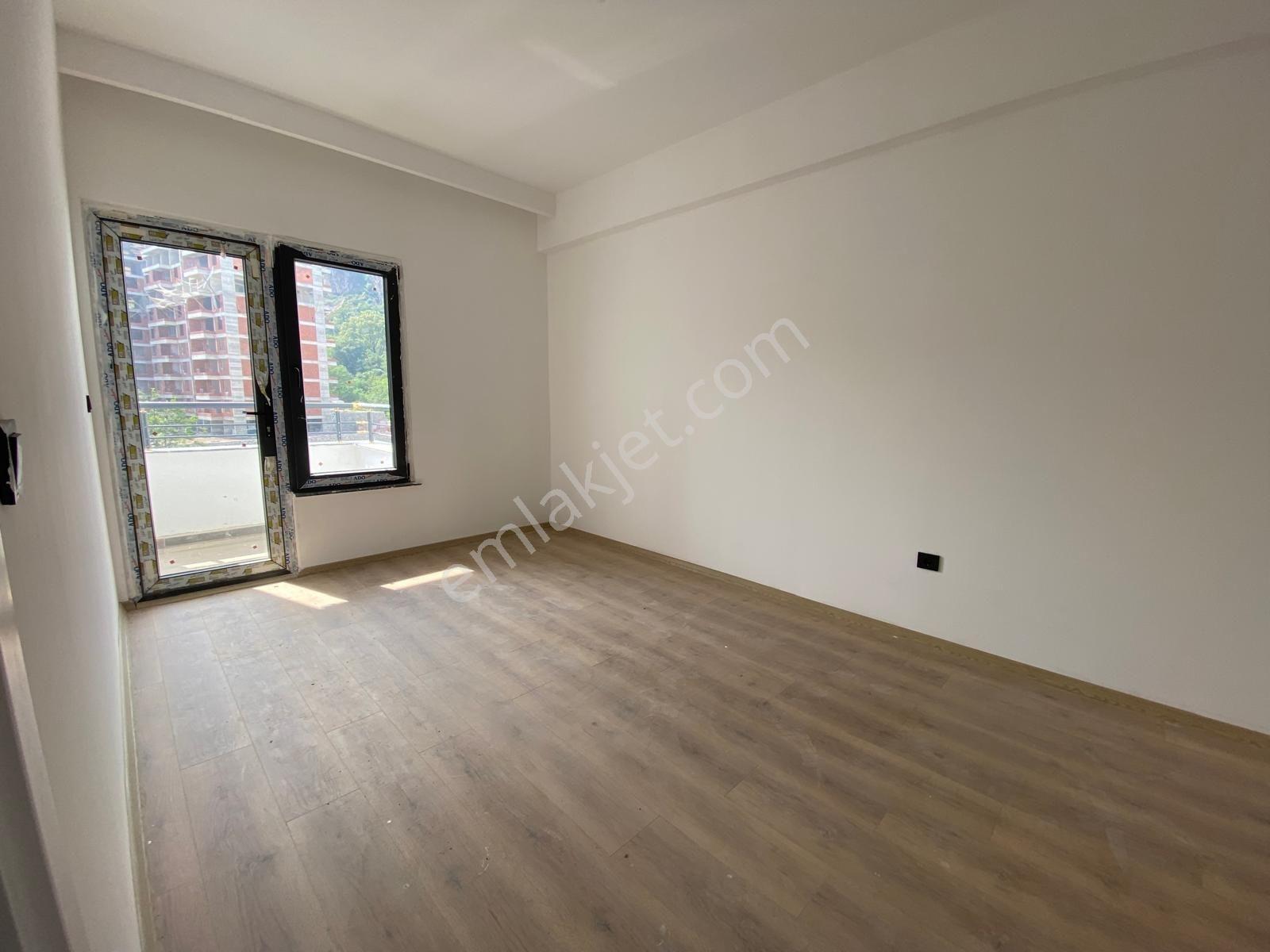 Dolunayda Satılık 4+1 Daire — fotoğraf 3